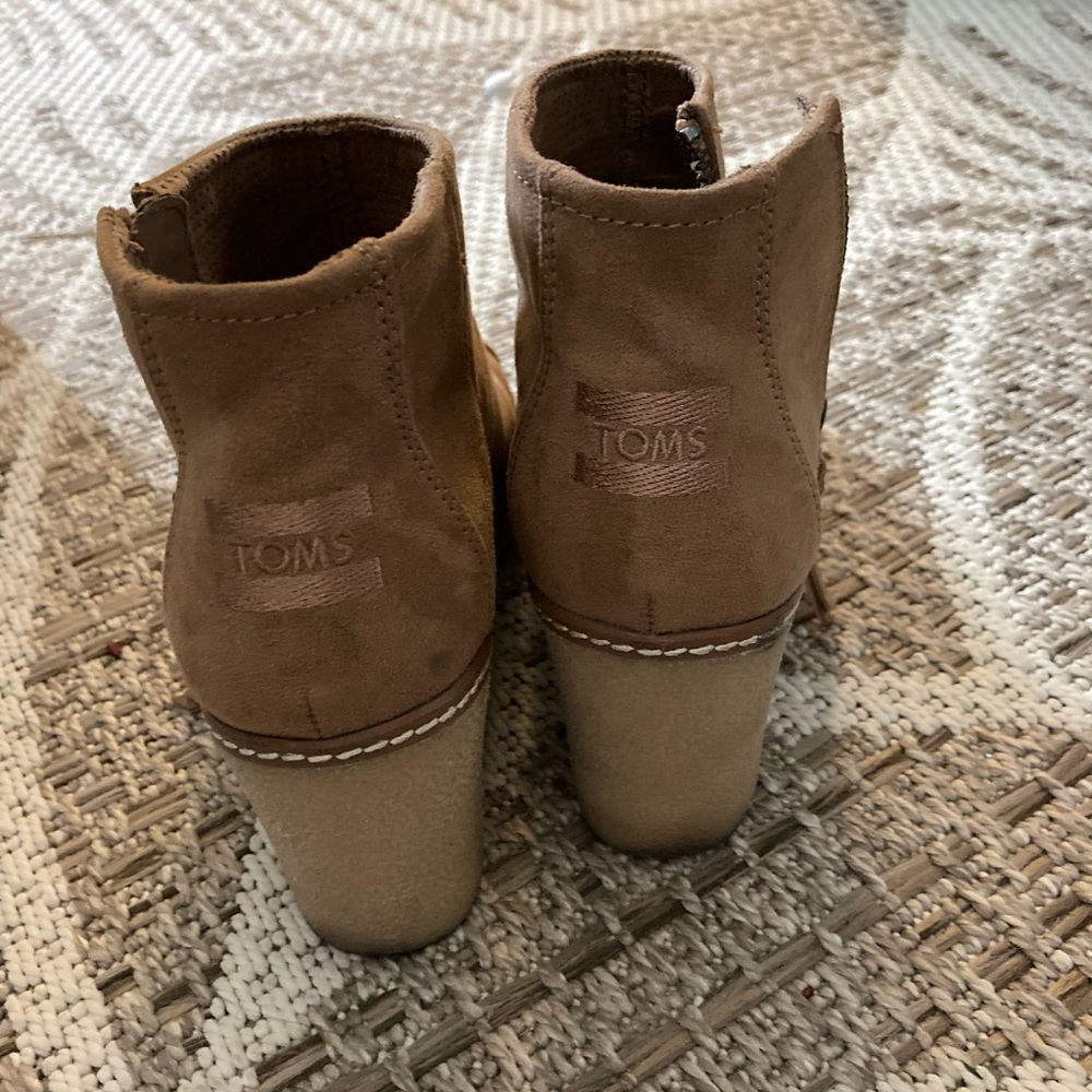 Tom’s Wedges
